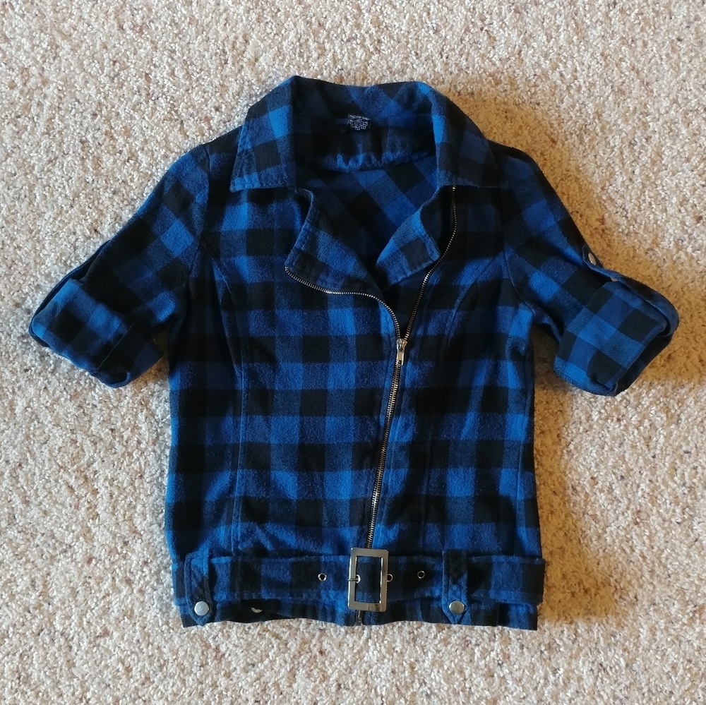 Blue/black plaid flannel zip up shirt - S