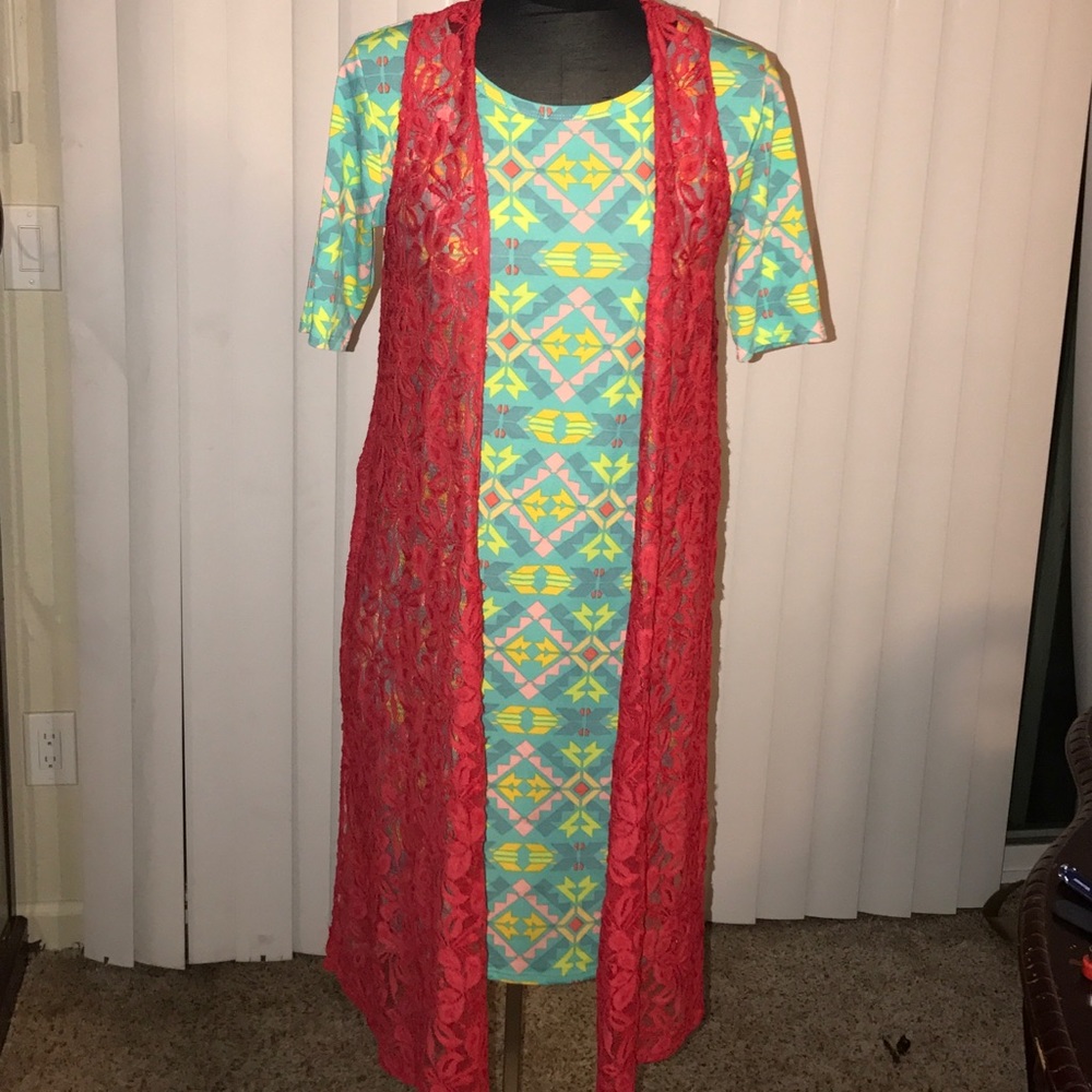 Lularoe Joy red lace vest duster