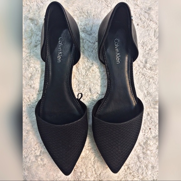 Calvin Klein Shoes - 🆕Calvin Klein Point Toe Flats
