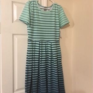 Large LuLaRoe Amelia with tags!