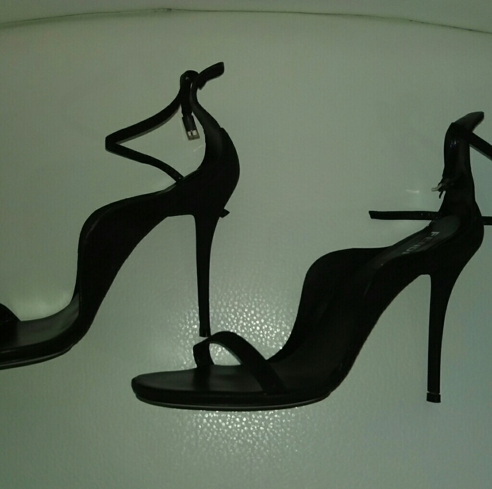 Fendi single strap Heels