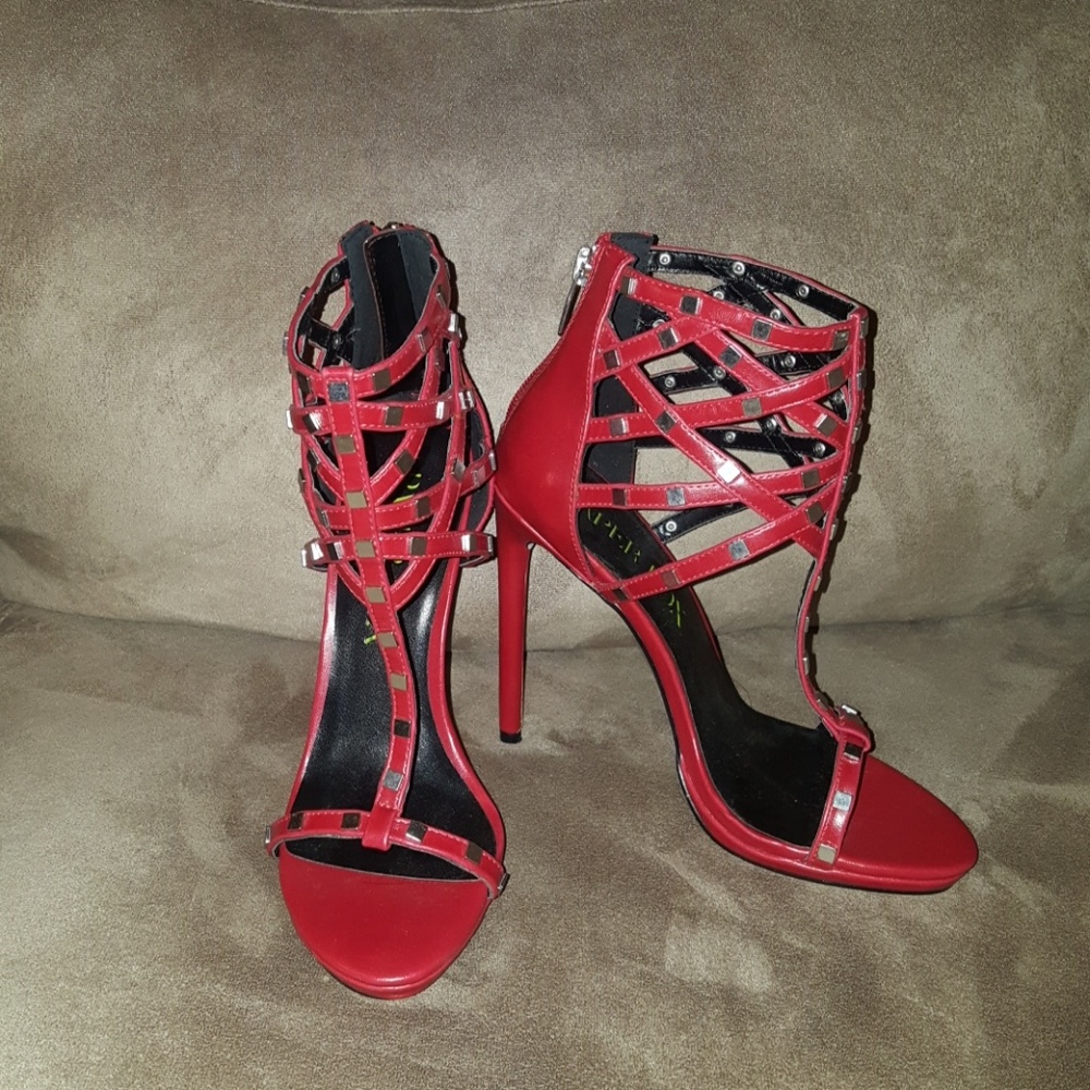 Paper Fox Red Heels
