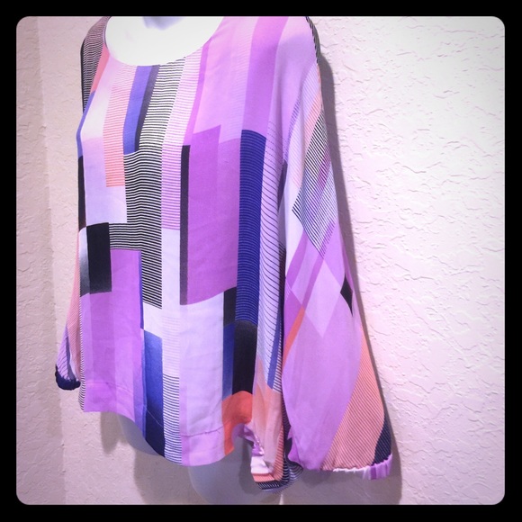 Color block blouse - Picture 2 of 2