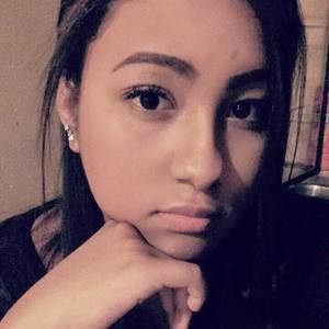 Meet your Posher, Kenia