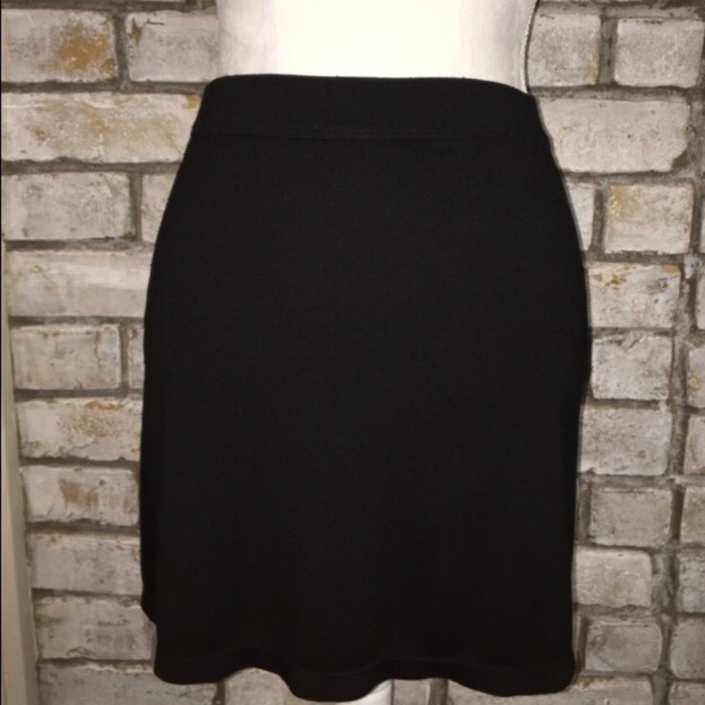 NWT Max Studio Dark Black Skirt