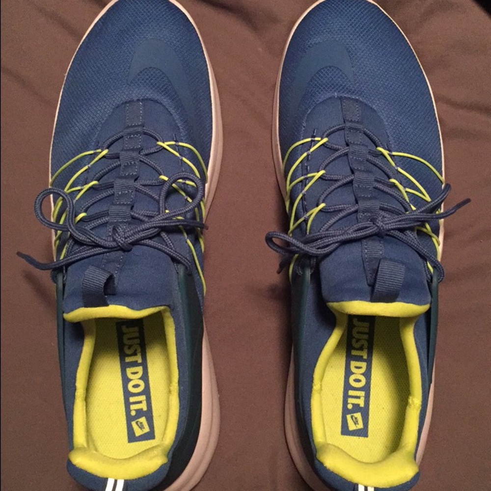 Nike Eclipse