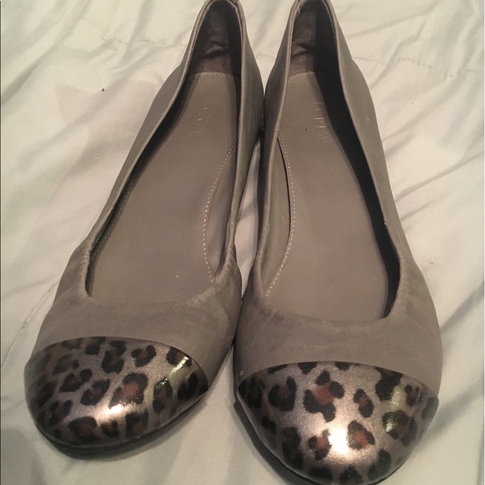 J. Crew. Size 10 women's flats. Never worn.