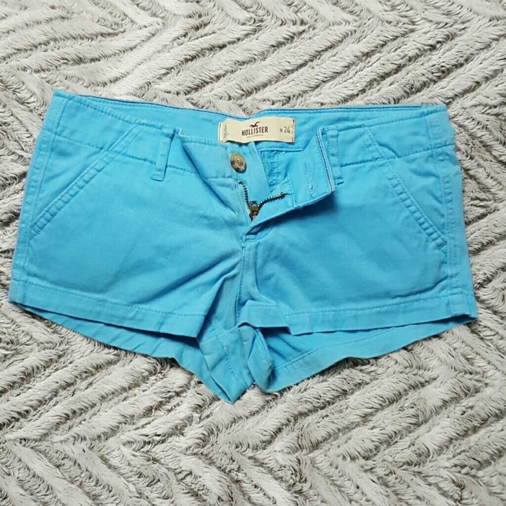 Sky blue Hollister shorts!