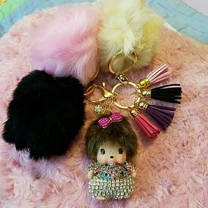 Munchichi Doll Keychain & Pom Bundle