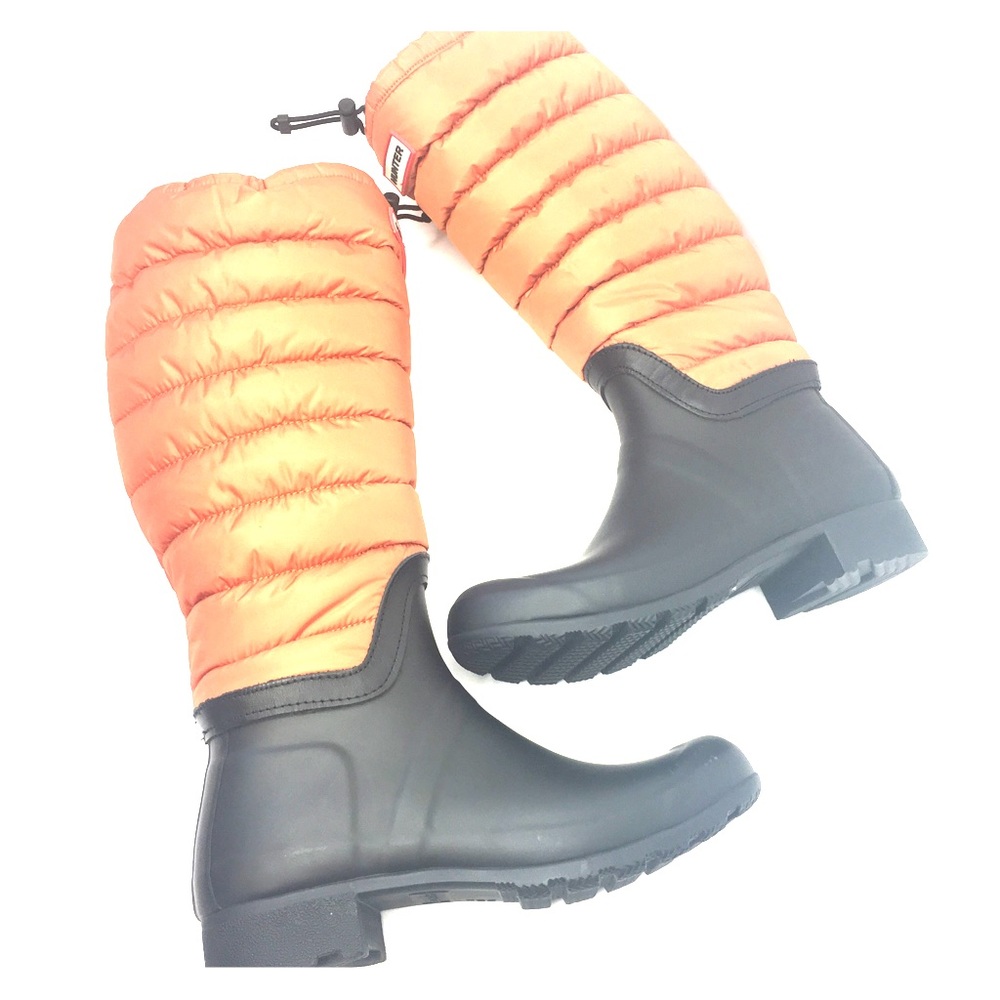 HUNTER orange and black puff rain boots