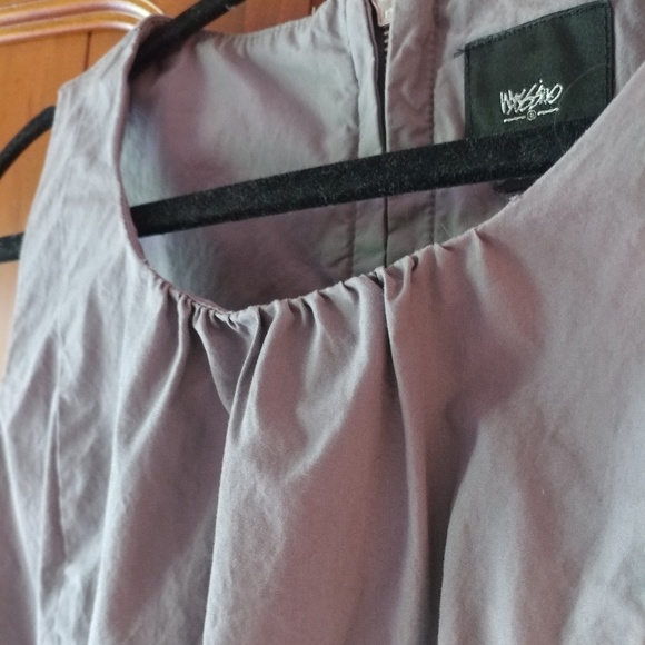 Grey structured oversized - above the knee - dress - Picture 3 of 6