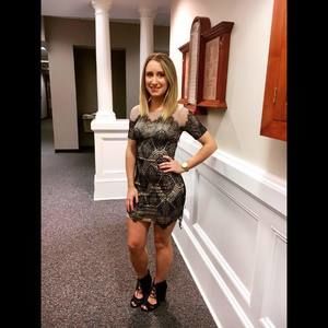 Meet your Posher, Olivia