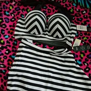 Torrid nwt size 0