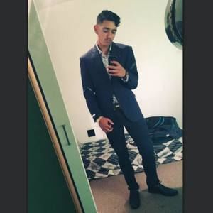 Meet your Posher, Cesar