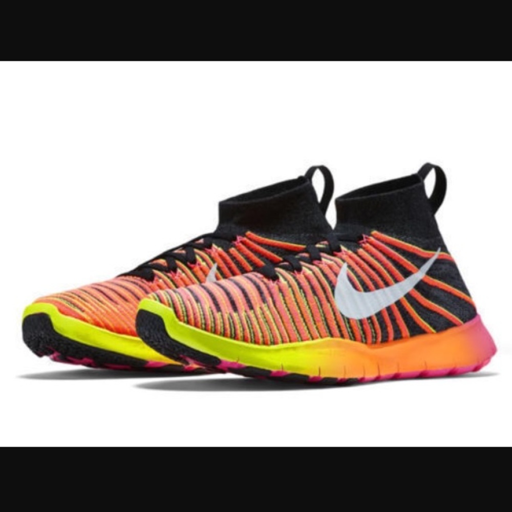 Nike Men's free train force flyknit black sneakers - Picture 4 of 5