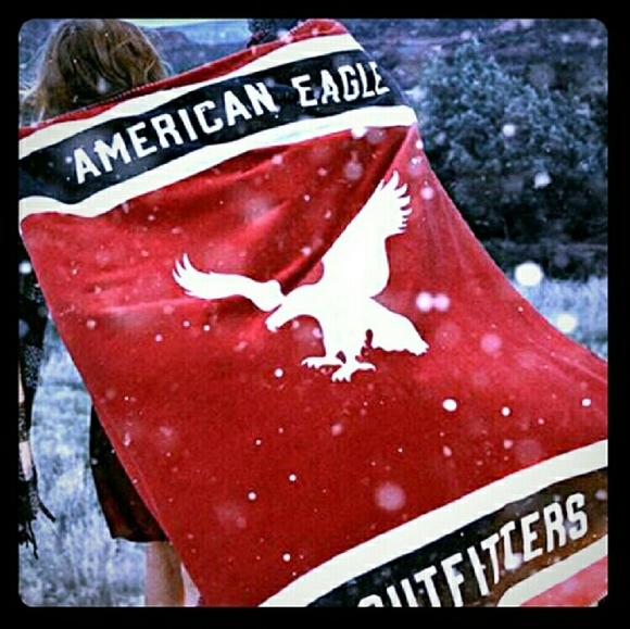 American Eagle Outfitters Other - American Eagle Blanket