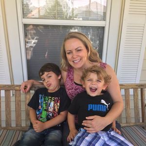 Meet your Posher, Chastity