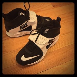 Nike huarache 3 lacrosse NWOT