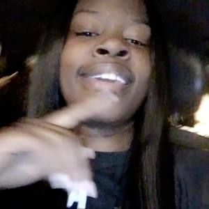 Meet your Posher, Candace