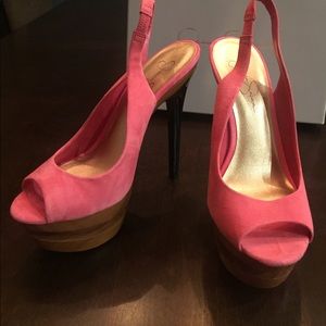 JS Cinna Fluorescent coral shoes.