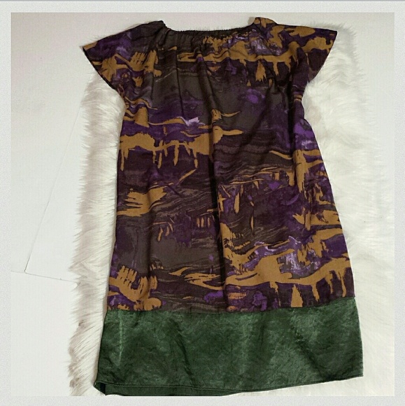 Abstract Patterned Dress - Picture 2 of 6