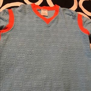 Chanel v neck logo shirt