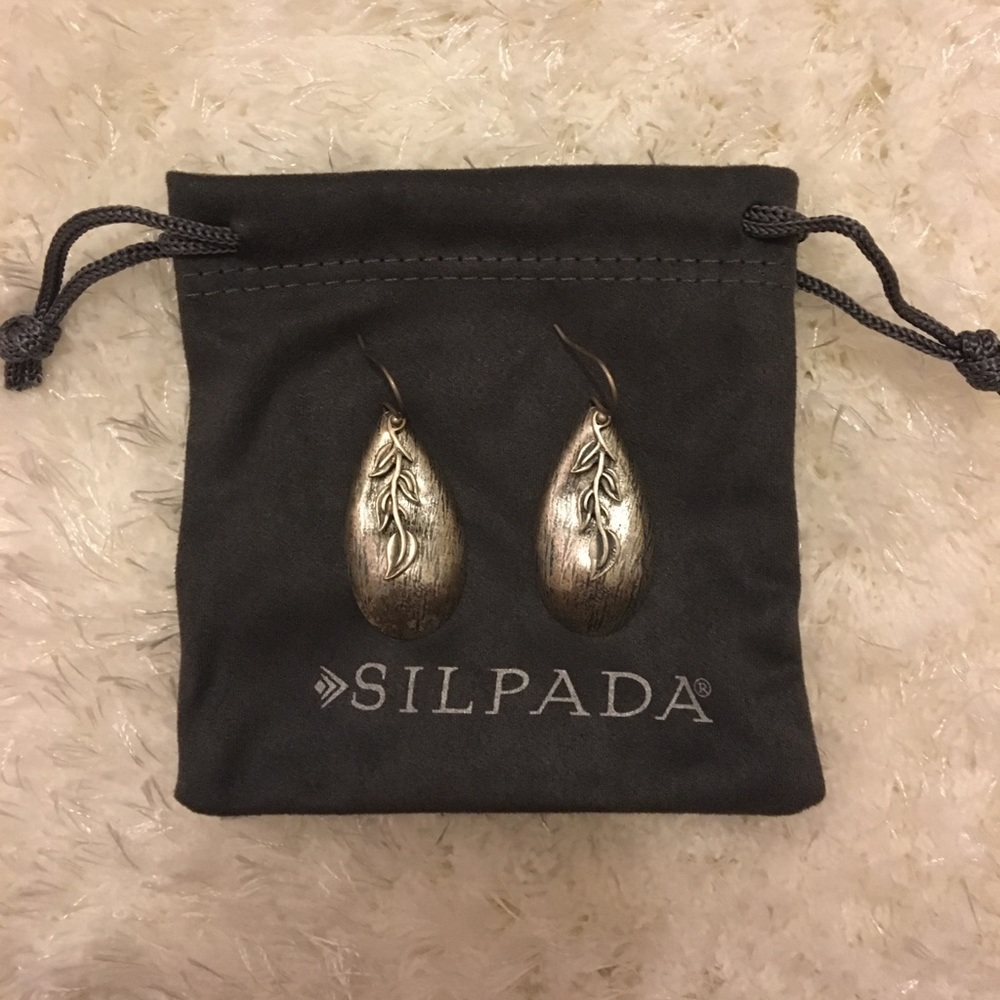 Silpada earrings