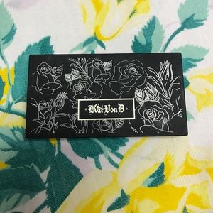Kat Von D True Romance Eyeshadow Palette