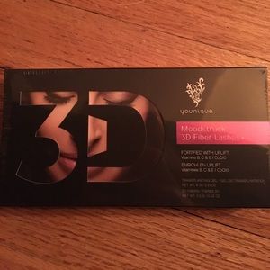 Younique 3D Fiber mascara