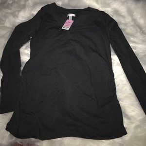 Gray long sleeve maternity shirt