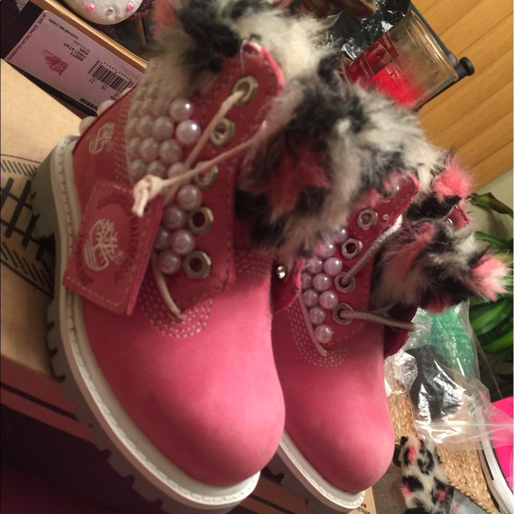 Custom Timberlands - Picture 2 of 3