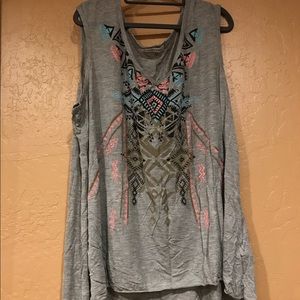 Festival ready high low tank top!