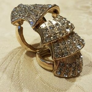 NWOT - Rocker Knuckle Ring