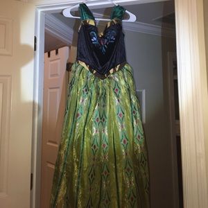 Anna dress