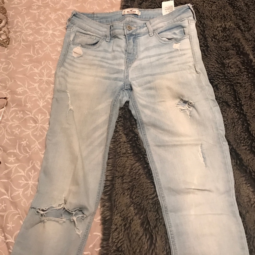 Light Wash Skinny Jeans