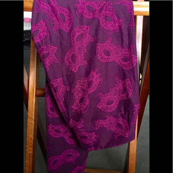 LuLaRoe MARDI GRAS MASK One Size Leggings - Picture 1 of 1
