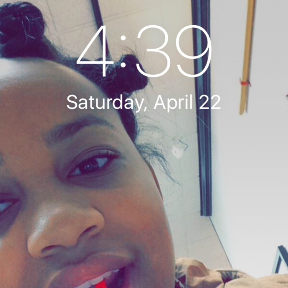 Meet your Posher, Kaia