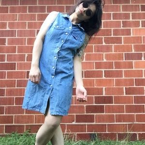 DENIM BLUE VINTAGE BUTTON DOWN DRESS!