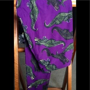 LuLaRoe ALLIGATOR One Size Leggings