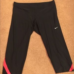Nike Dri Fit Running Pants (Large)