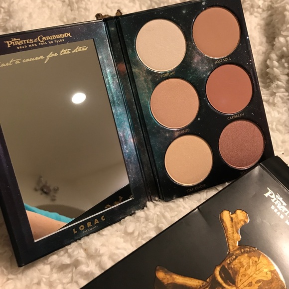 ☠️☠️LORAC- Pirates Of The Caribbean Cheek Palette! - Picture 7 of 8