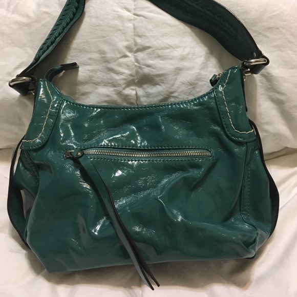 guess strap bag