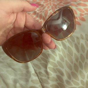 Vera Wang sunglasses!