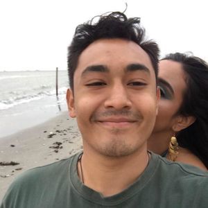 Meet your Posher, Eduardo