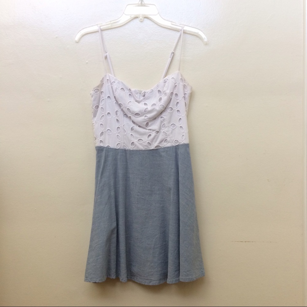 ☀️SALE! Fit and flare dress