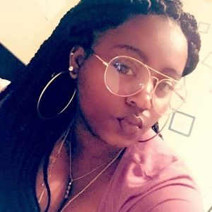 Meet your Posher, Dortensia