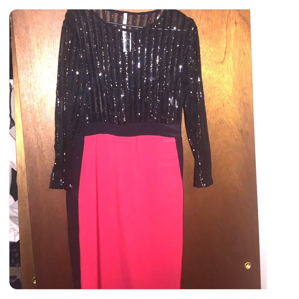 Never worn !