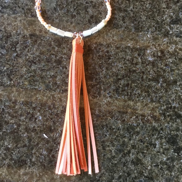Shades of Pink Tassel/Bead Necklace & Earrings - Picture 3 of 6