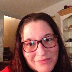 Meet your Posher, Laura lynn