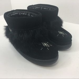 MANITOBAH black toddler moccasins